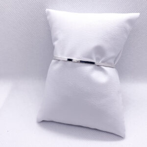 Bracelete rígido liso