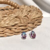 Brinco pedra gota rainbow roxa - Imagem 1